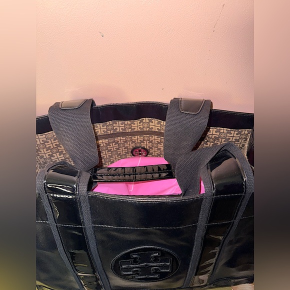 Tory Burch Black Patent Leather Large Hand Bag Shoulder Tote - Picture 3 of 15